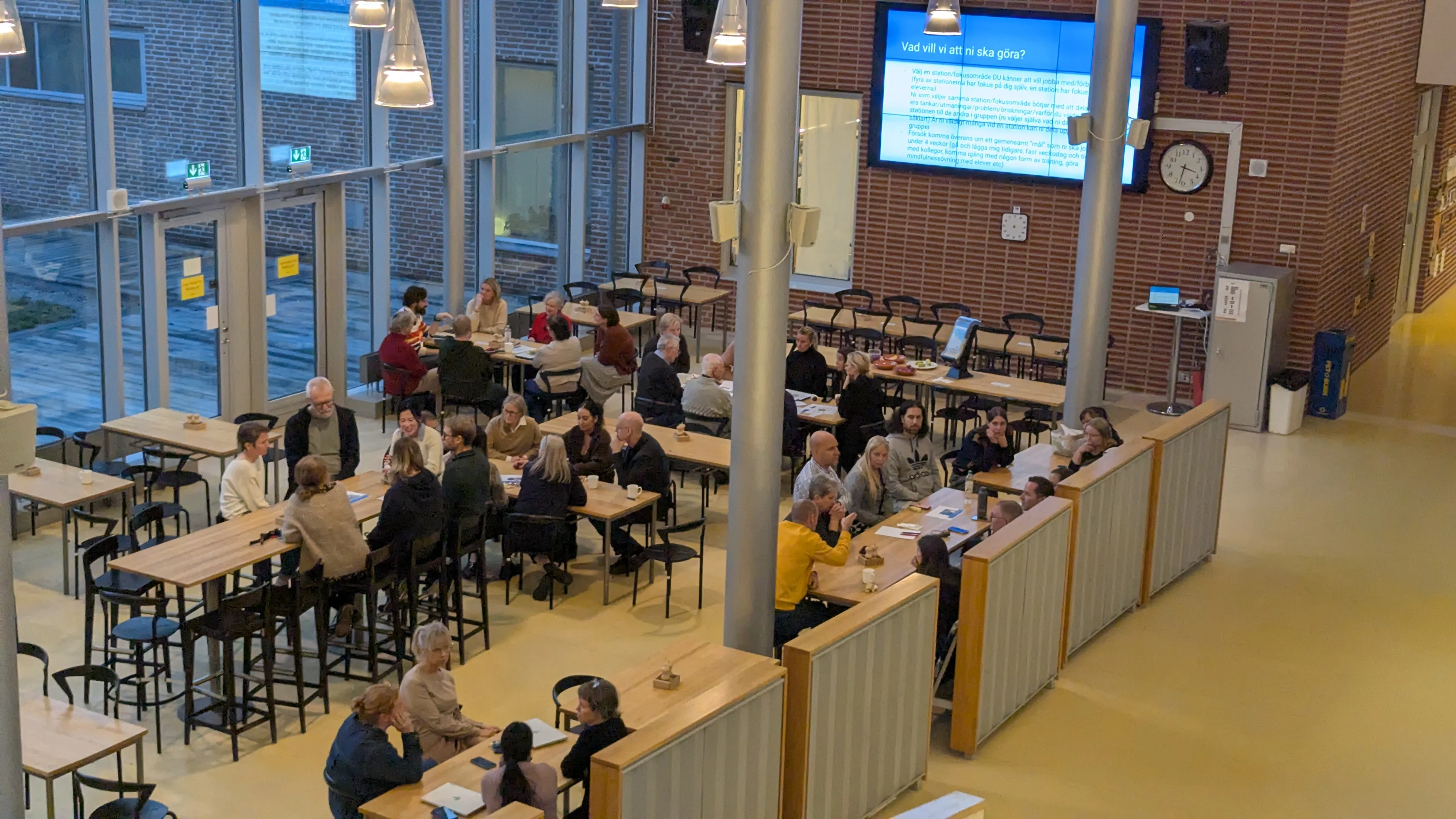 Bild på Östras personal under mötte